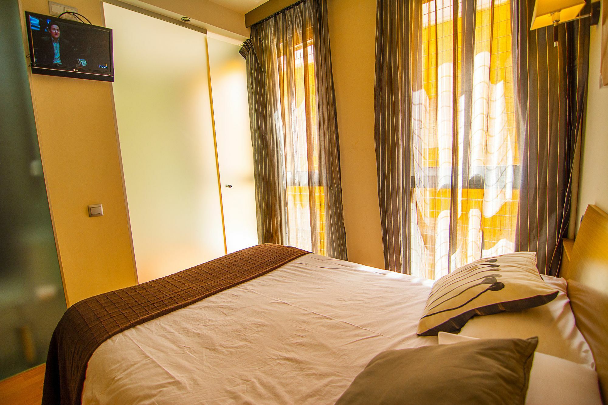 Dream Suites And Apartments Almeria Centro Buitenkant foto
